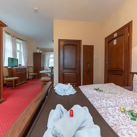 Słoneczna Róża Ze śniadaniami