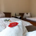 Sloneczna Roza Pokoje Ze Sniadaniami Centrum Bed & Breakfast