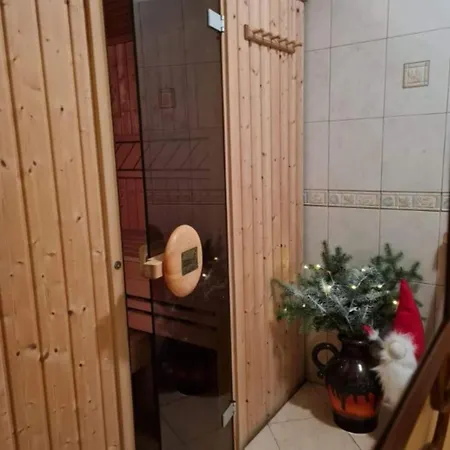 Alojamento de Acomodação e Pequeno-almoço Słoneczna Róża Ze śniadaniami