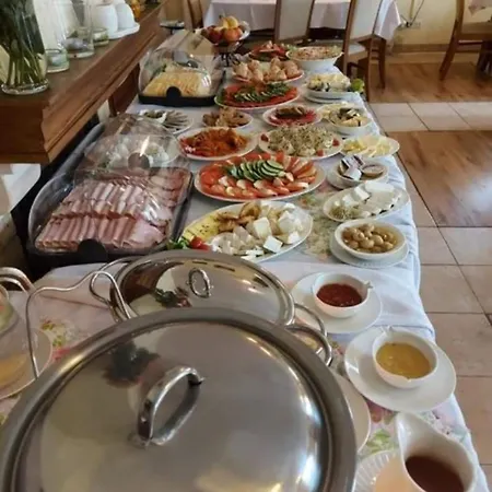 Bed & Breakfast Willa Sloneczna Roza Sniadanie Parking W Centrum 3*