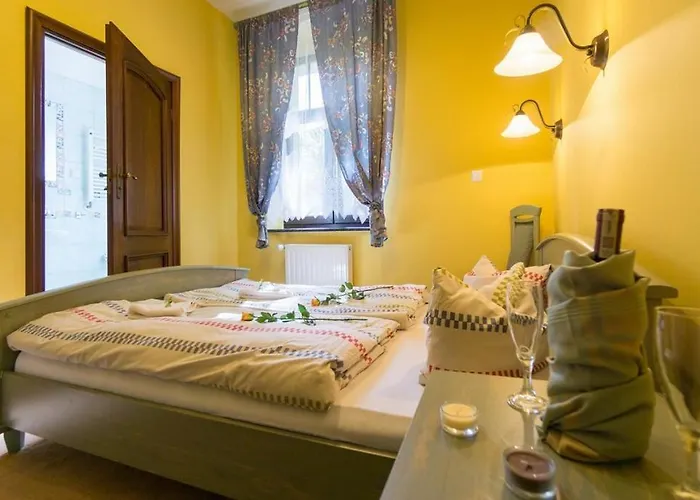 Bed & Breakfast Ze Sniadaniami Sloneczna Roza 3*