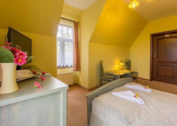 Bed & Breakfast Ze Sniadaniami Sloneczna Roza 3*