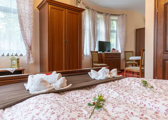 Bed & Breakfast Ze Sniadaniami Sloneczna Roza 3*