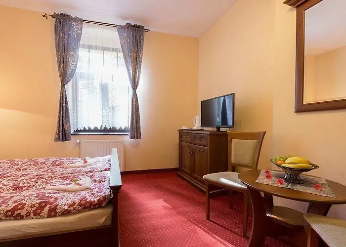 Bed & Breakfast Ze Sniadaniami Sloneczna Roza 3*